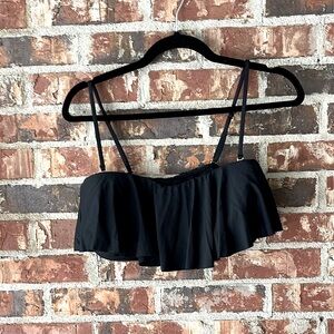 NWOT  Black La Blanca Ruffled Swim Top